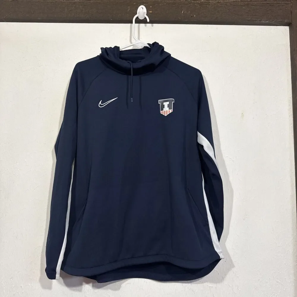Nike Therma-FIT hoodie for the University of Illinois Fighting Illini Women’s L